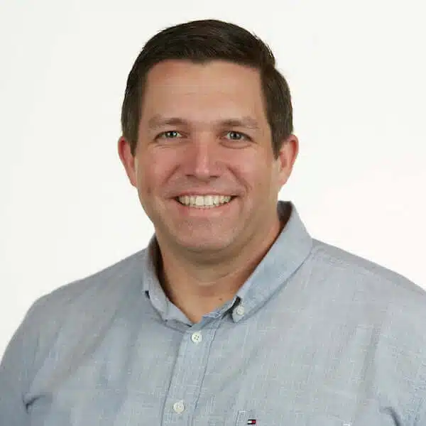 Josh_Satterlee_2018_Headshot_2